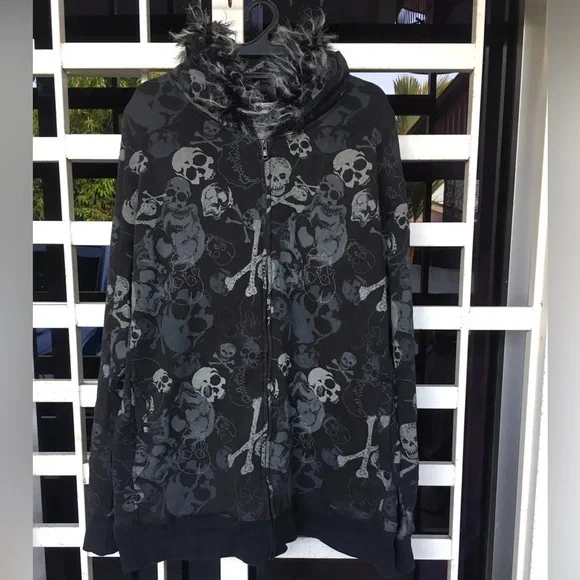 Shirts | Iso Do Not Buy Splendid Satisfaction Hoodie | Poshmark display picture 2